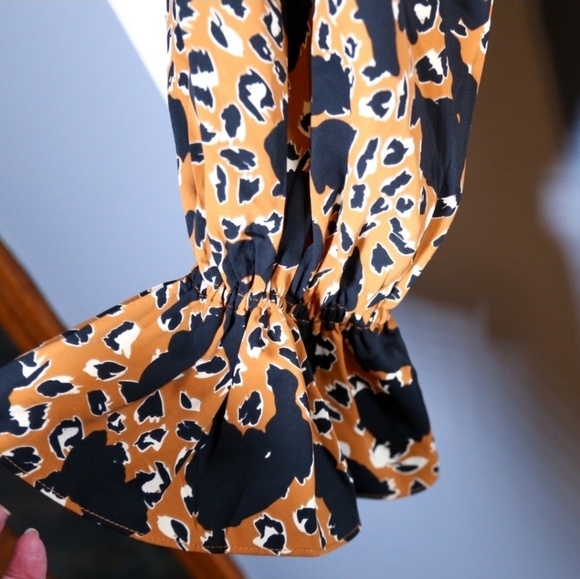 ELOQUII Cheetah Print Mini Dress With Flounce Sleeves Sz 22W - Picture 2 of 10